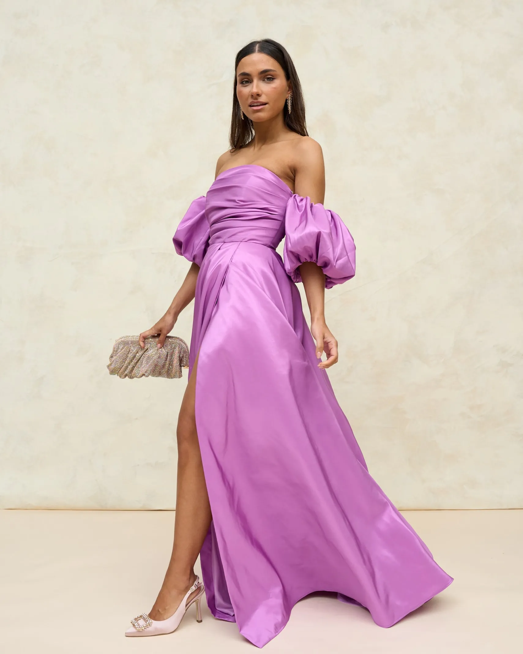 Miphai Tacón Kiara Nude