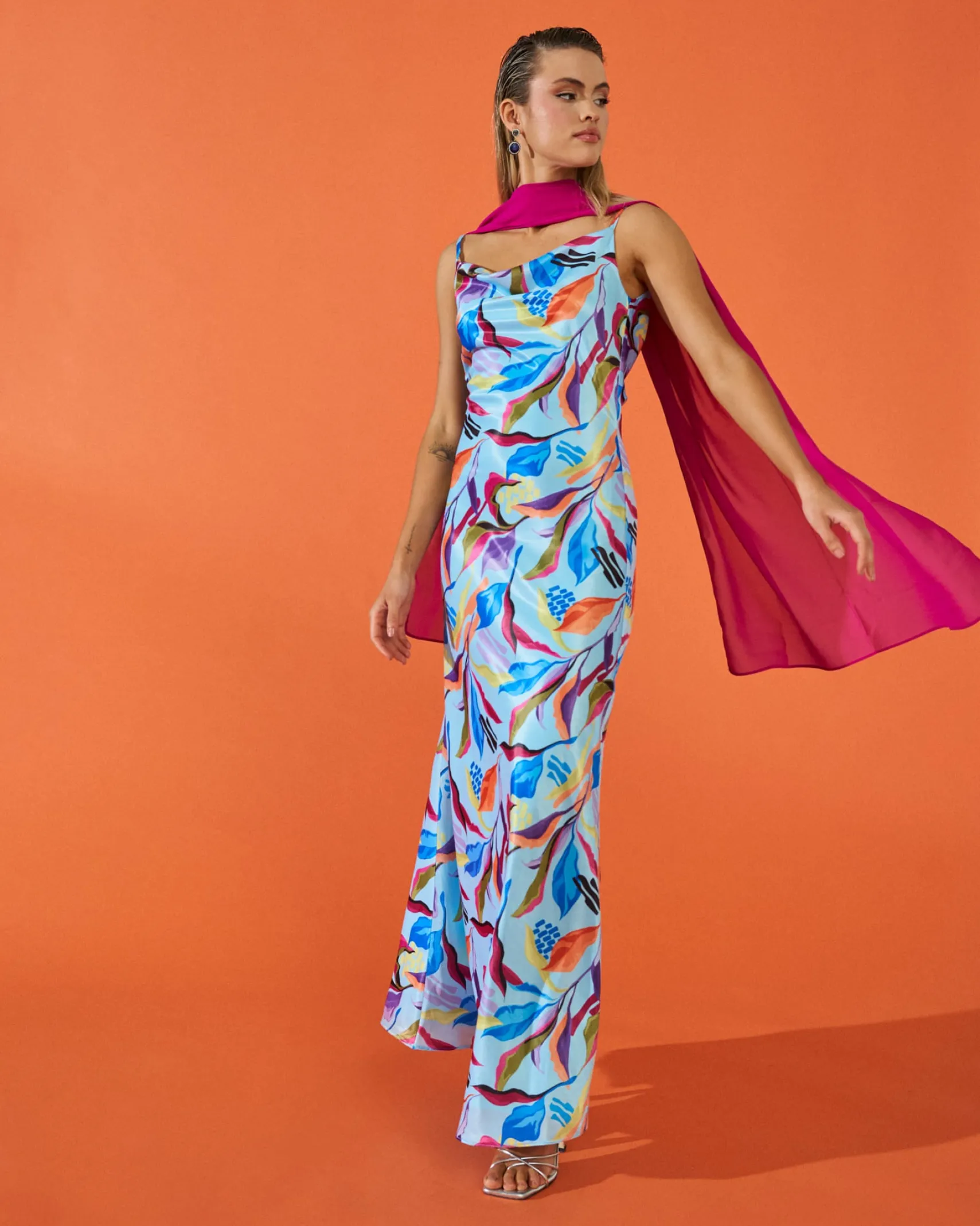 Miphai Vestido Hera Estampado Tropical