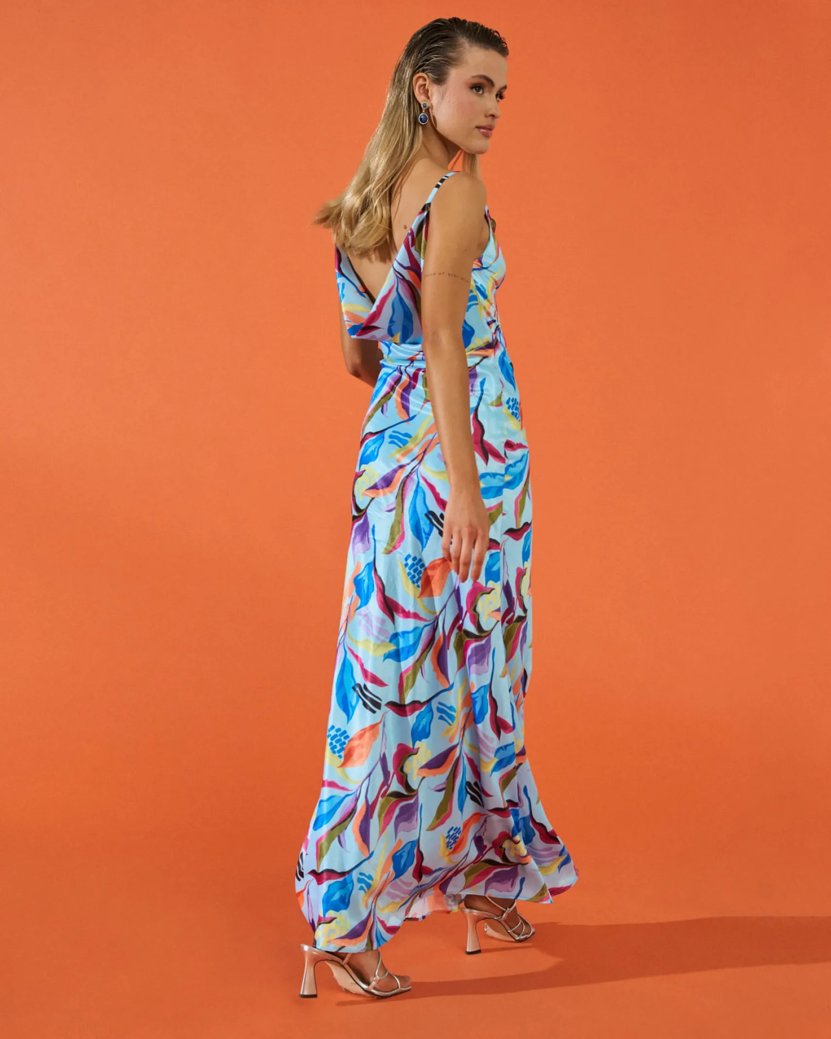 Miphai Vestido Hera Estampado Tropical